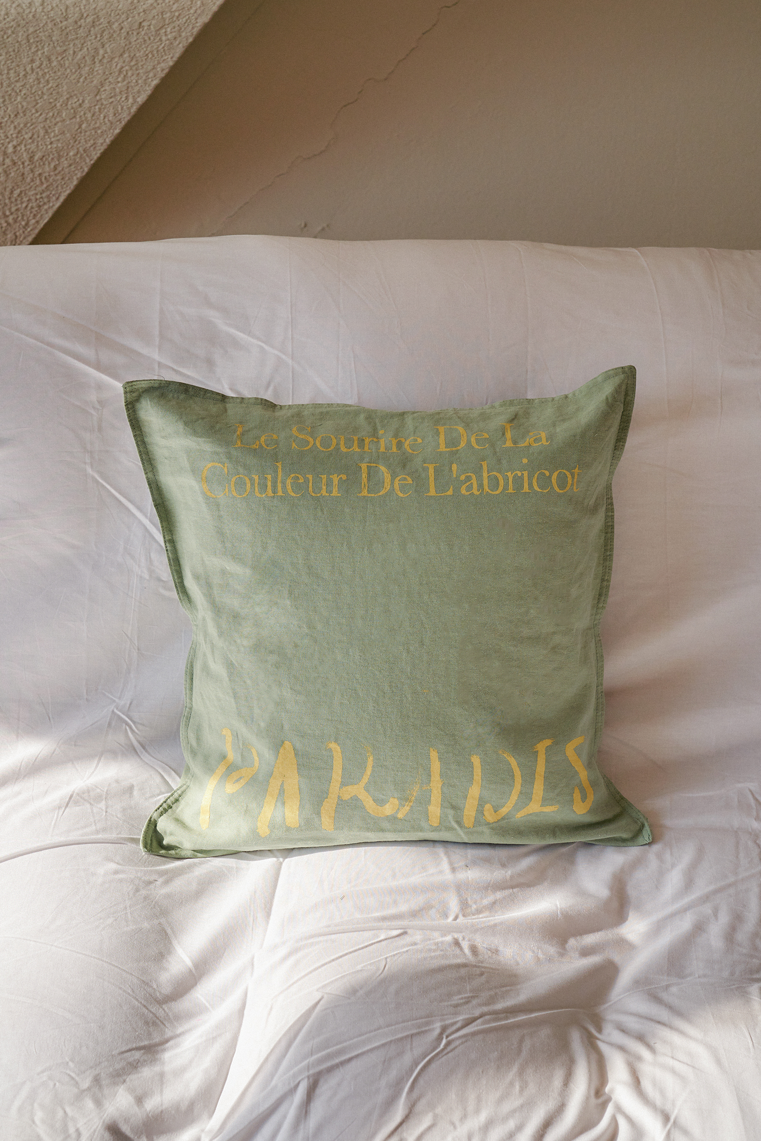 Breezy Day Cushion Cover (Mint)